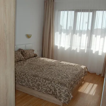 Sanisidro - Sea Club Burgas