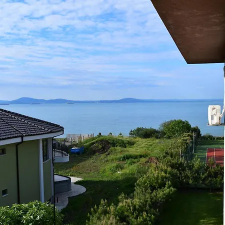 Sanisidro - Sea Club Appartement Burgas